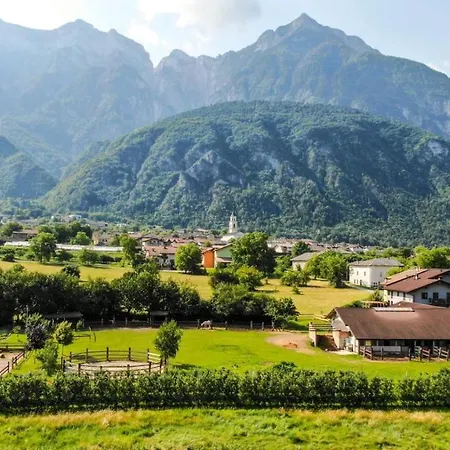 Agritur Airone Bed & Bed & Breakfast Levico Terme